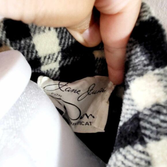 USED: Jane and Justin Sophisticated plde wool Size  S. - Picture 4 of 10